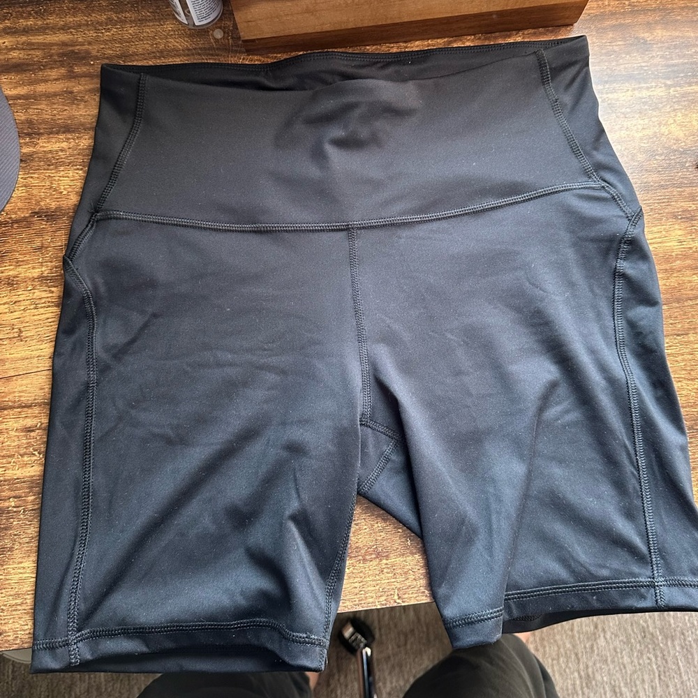 all in motion bike shorts 9in